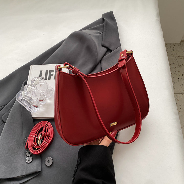 Sleek Minimalist Handbag Stornfield