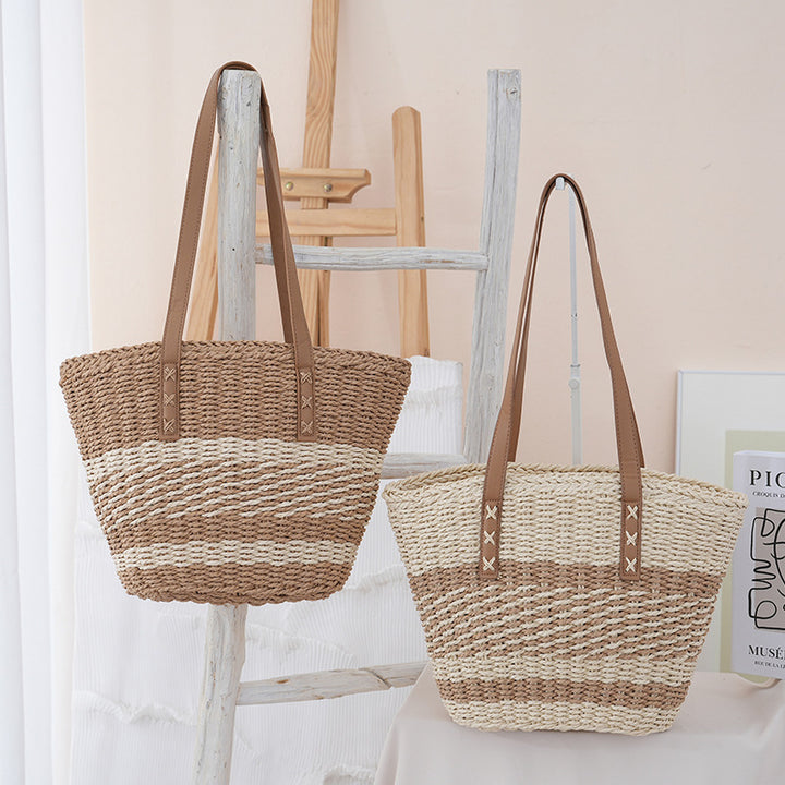 Handwoven beach bag with leather handles Stornfield