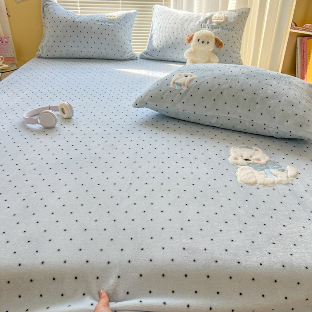 Plush Fitted Sheet and Pillowcase Set with Embroidered Kitten Plush Microfleece