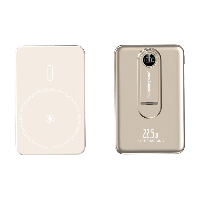 Portable Qi charging power bank with integrated fast charging function and digital display Stornfield