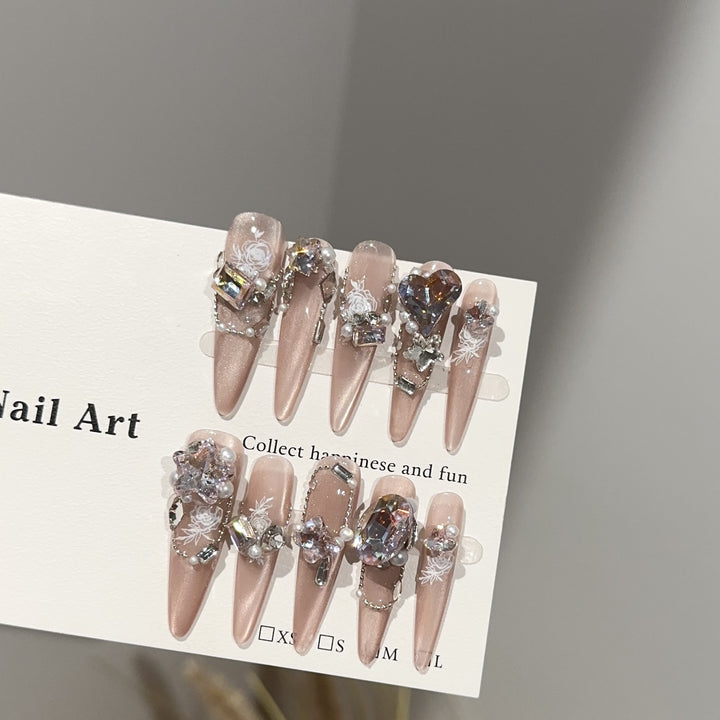Decorative and Elegant Press-On Nail Art Set