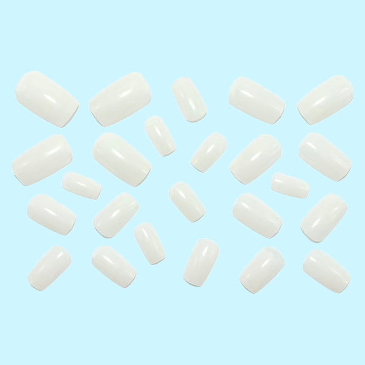 High-Quality Artificial Nails in Elegant French Style Stornfield