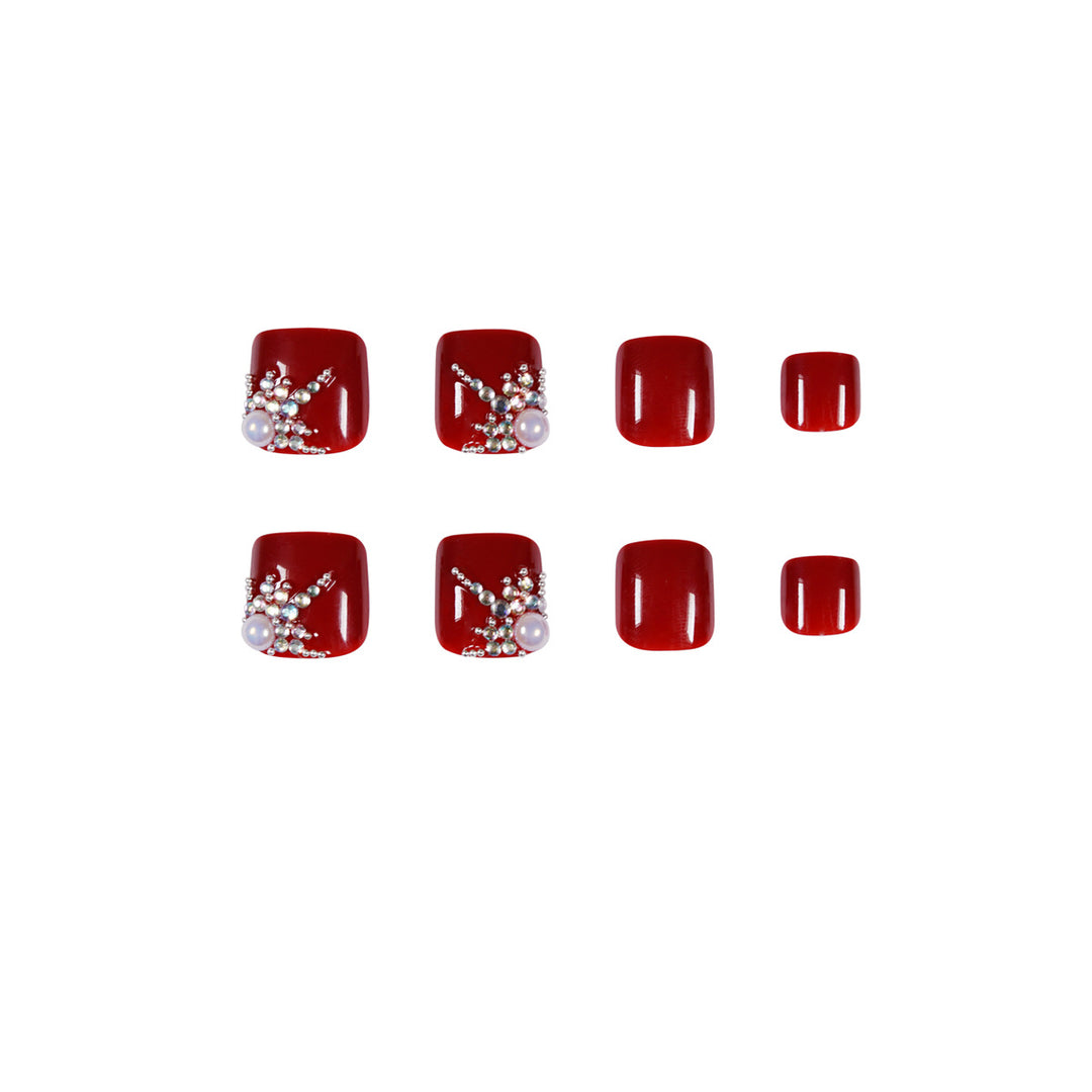 Artful toenail design with elegant rhinestone design Stornfield