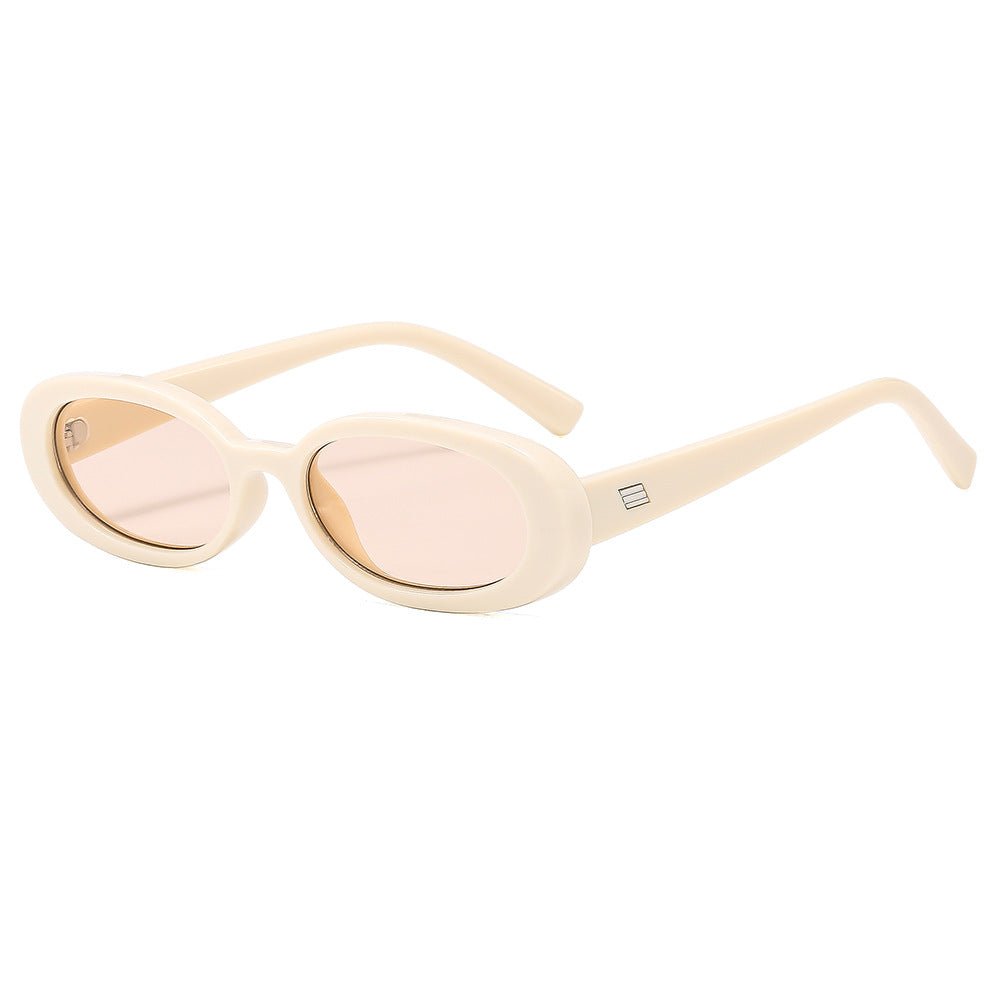Ladies fashionable sunglasses in elegant tortoise shell design Stornfield