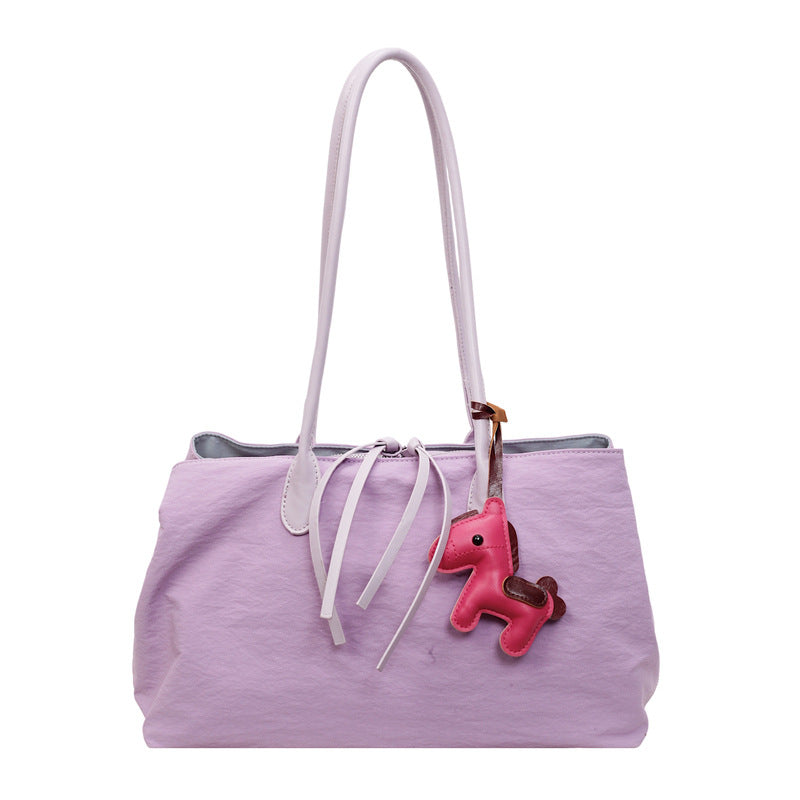 Elegant Tote Bag with Zipper and Practical Interior Pockets Stornfield