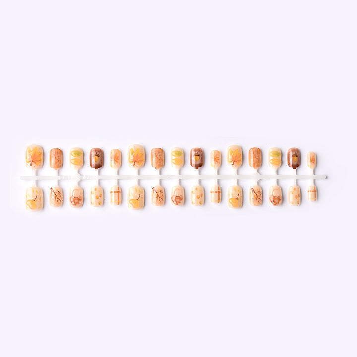 Artistic Seasonal Leaves Press-On Nail Art Set Stornfield