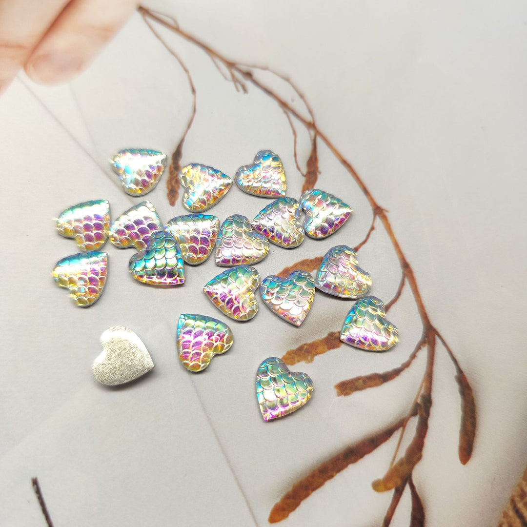 Sparkling Heart-Shaped Decoration Stones Stornfield