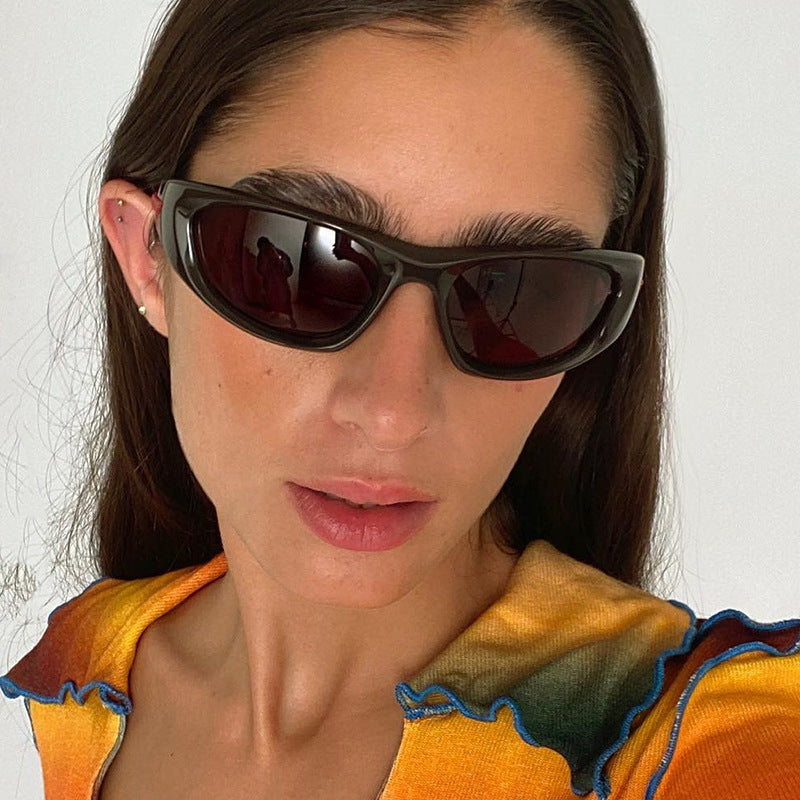 Women sporty sunglasses with ergonomic design Stornfield