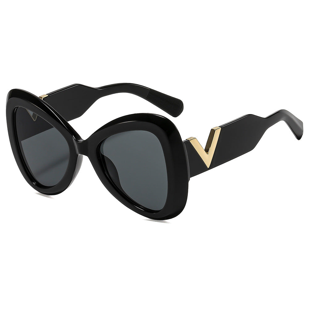 Ladies Cat-Eye Sunglasses with Luxurious Metal Accents Stornfield
