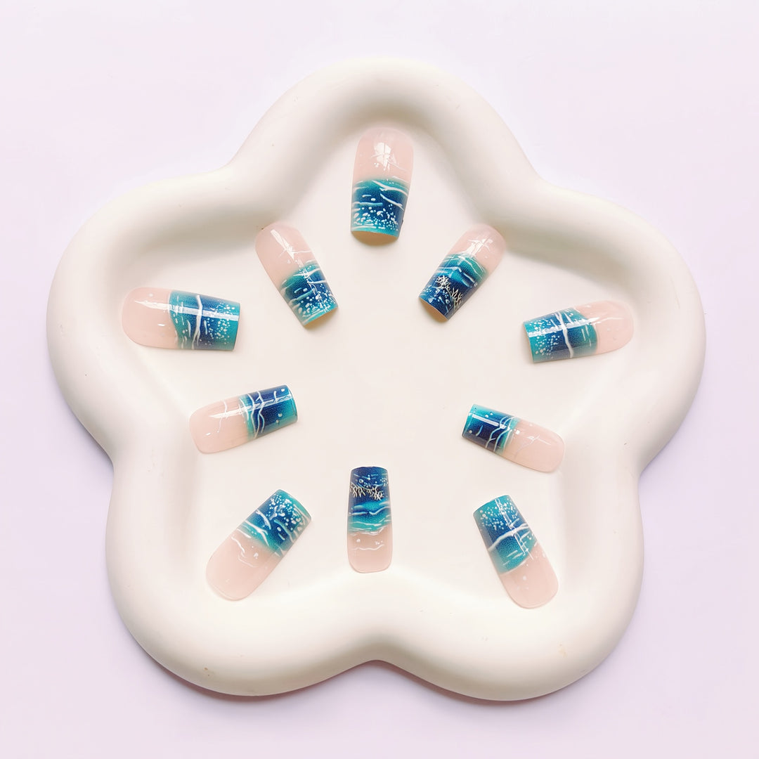 Nail art with creative ocean waves design Stornfield