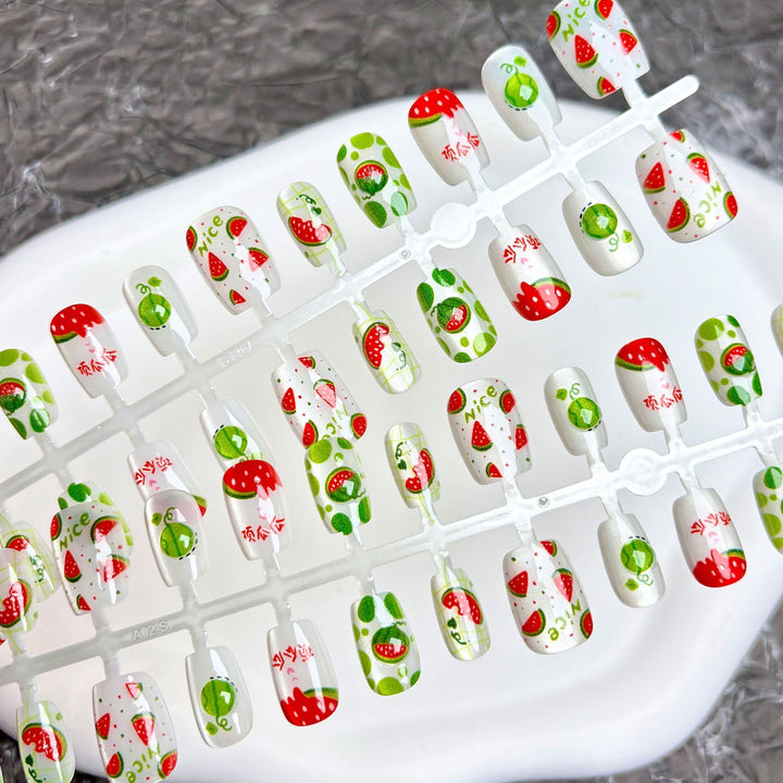 Fruit-Inspired Press-On Nail Set