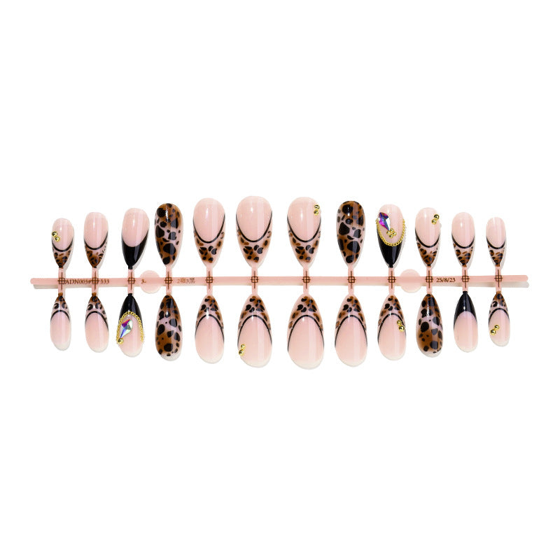 Artistic Gel Press-On Nail Set Stornfield