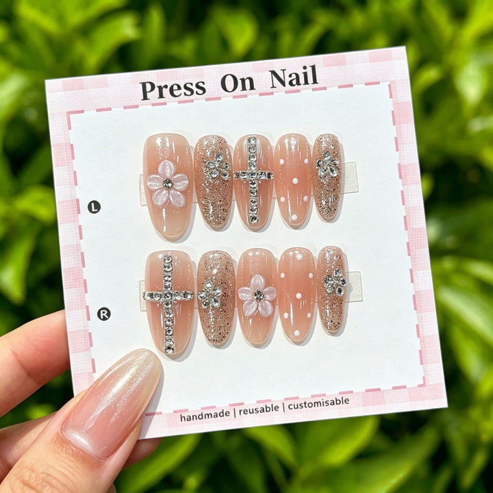 Elegant Reusable Press-On Nail Art Set with Floral Accents