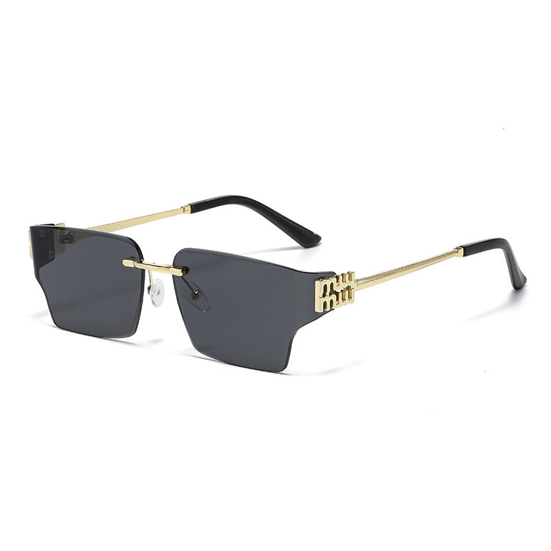 Women's fashionable square sunglasses with luxurious frame and polarized lenses Stornfield