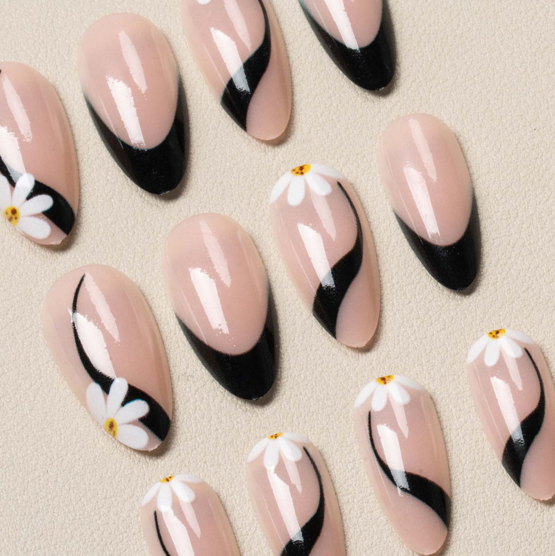 Elegant Floral Accent Art Press-On Nails