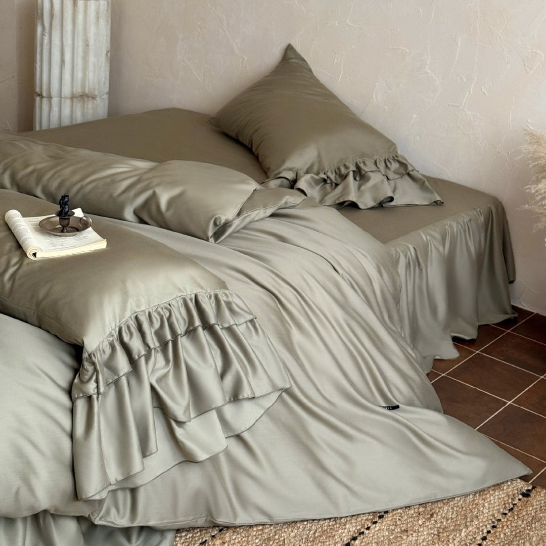 Ruffled-Edge Sateen Duvet Cover Set with Skirted Bedskirt & Decorative Pillow Shams