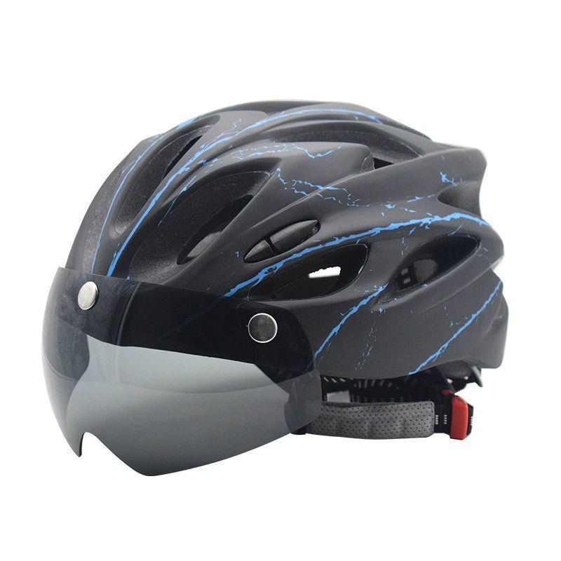 Sporty bicycle helmet with integrated visor Stornfield