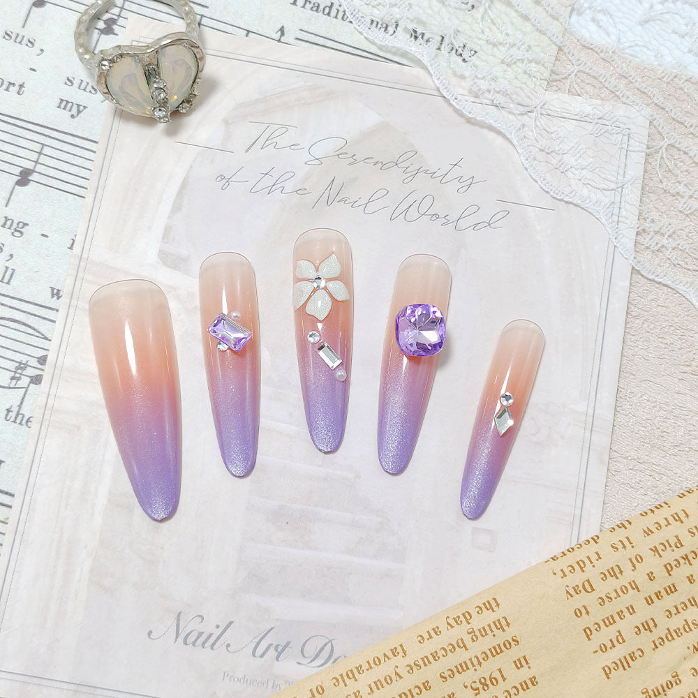 Creative Nail Art Set with Glitter and Flower Design Stornfield