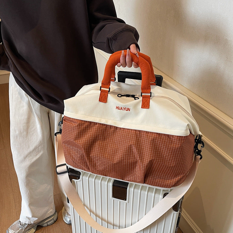 Modular Sports and Travel Bag with Versatile Storage Stornfield