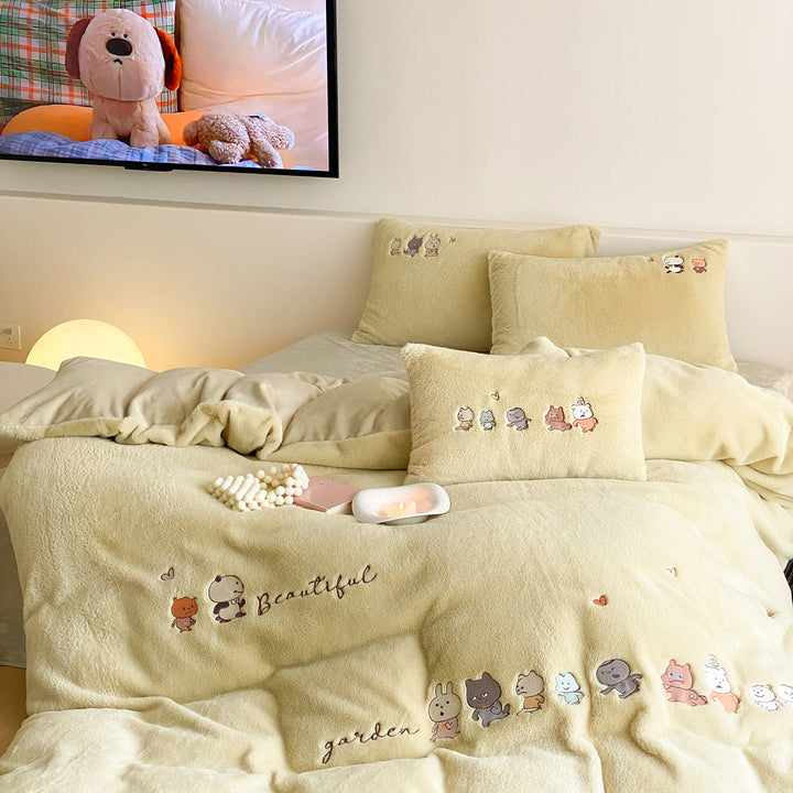 Sherpa-Texture Embroidered Duvet Cover Set with Whimsical Animal Lineup