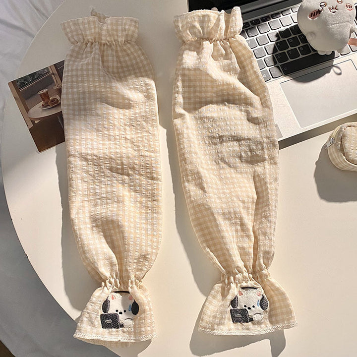 Wrist warmers with cute animal design Stornfield