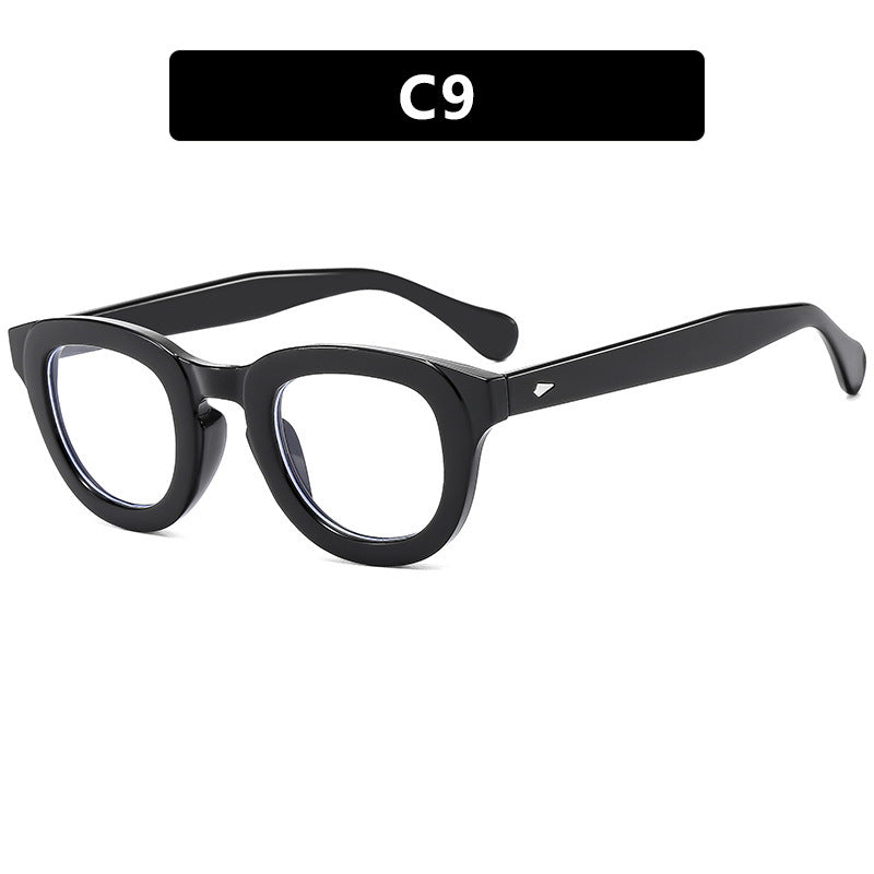 Women's stylish Cat-Eye sunglasses with elegant frame and polarized lenses Stornfield