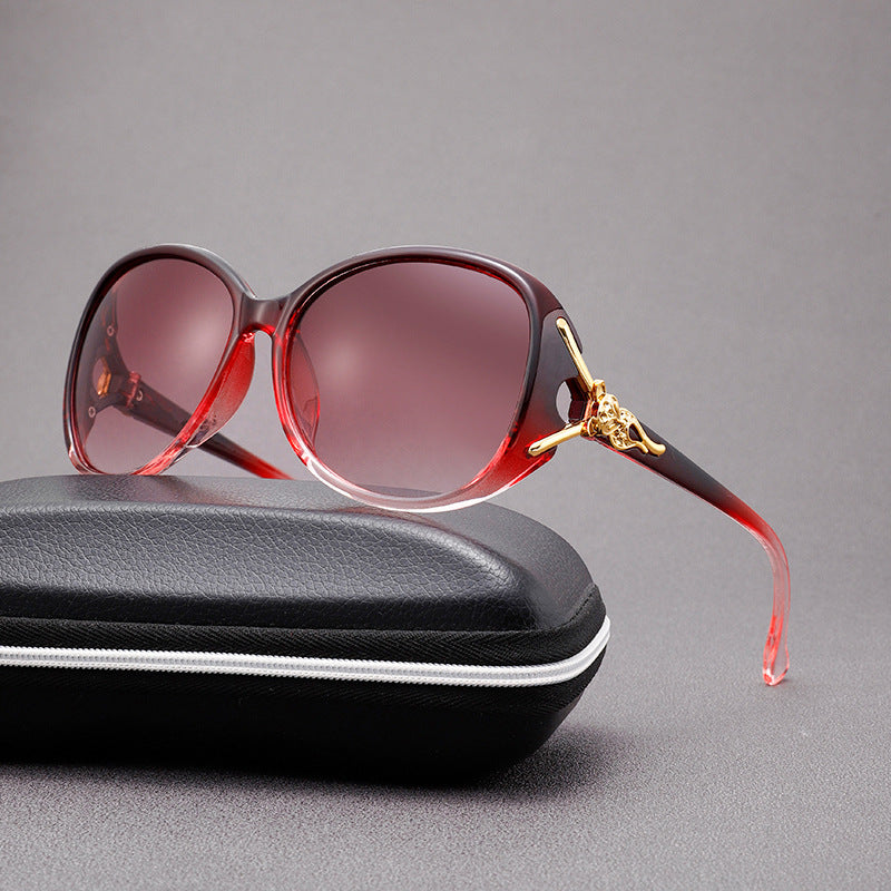 Women Oversized Sunglasses with Fashionable Gradient Design Stornfield