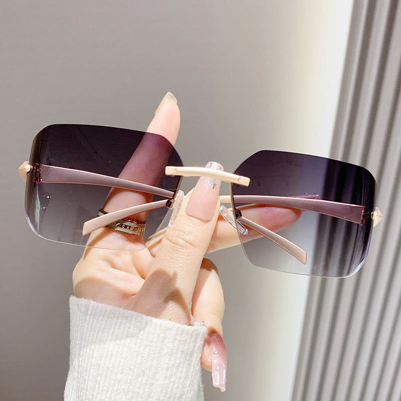Women's fashion square sunglasses with embellished metal frame Stornfield