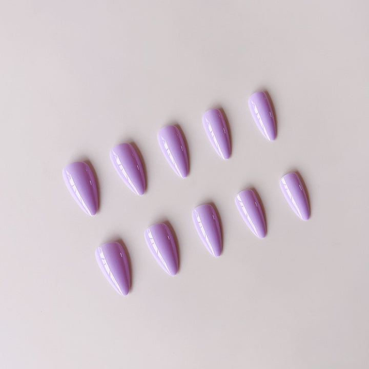 Artificial nail set for trendy nail designs Stornfield