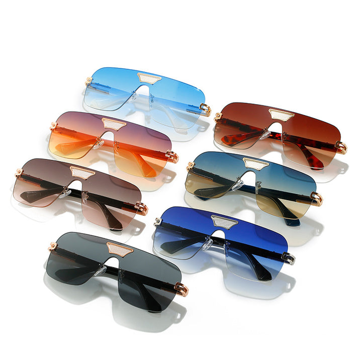 Women's fashionable oversized sunglasses with special frame and UV protection Stornfield