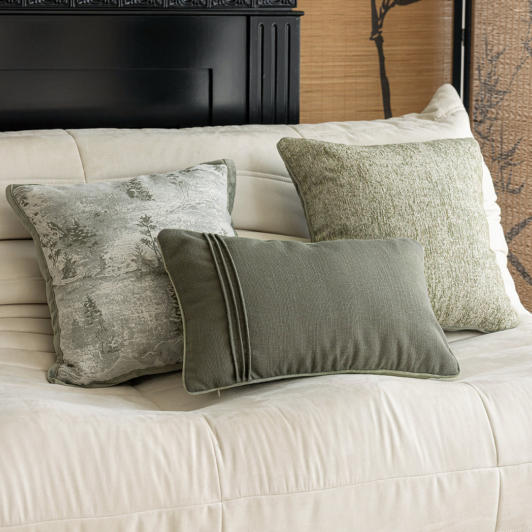Decorative pillow