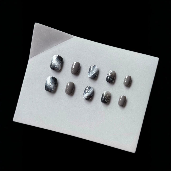 Elegant Marble Effect Press-On Nails