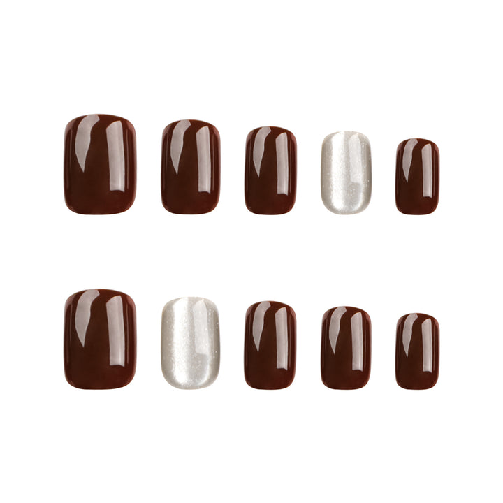 Elegant and creative nail art Stornfield