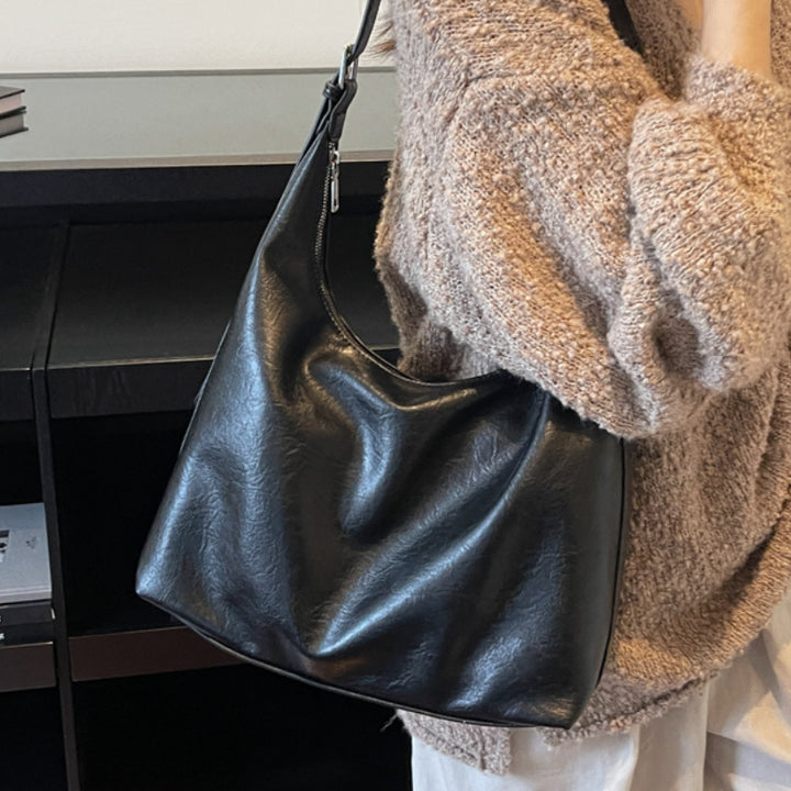Soft Leather Slouchy Shoulder Bag Stornfield
