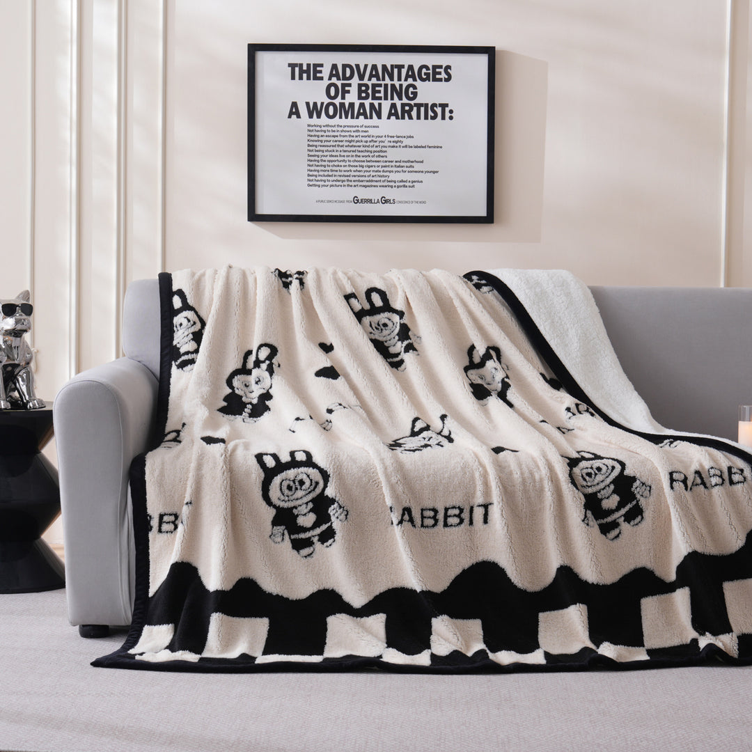 Chic Floral Pattern Throw Blanket Stornfield