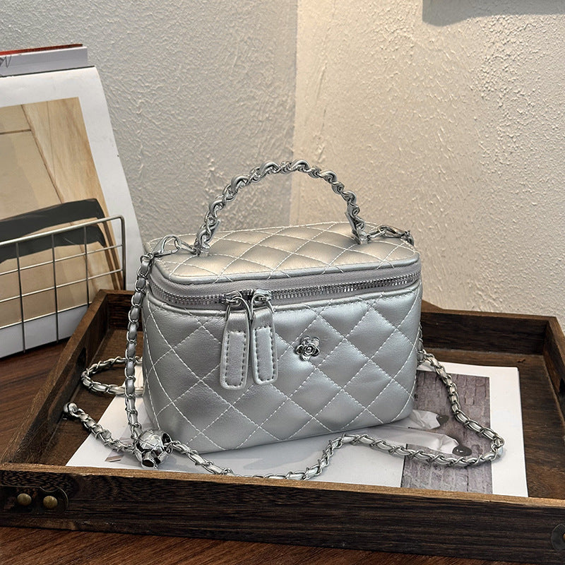 Quilted Chain Strap Handbag