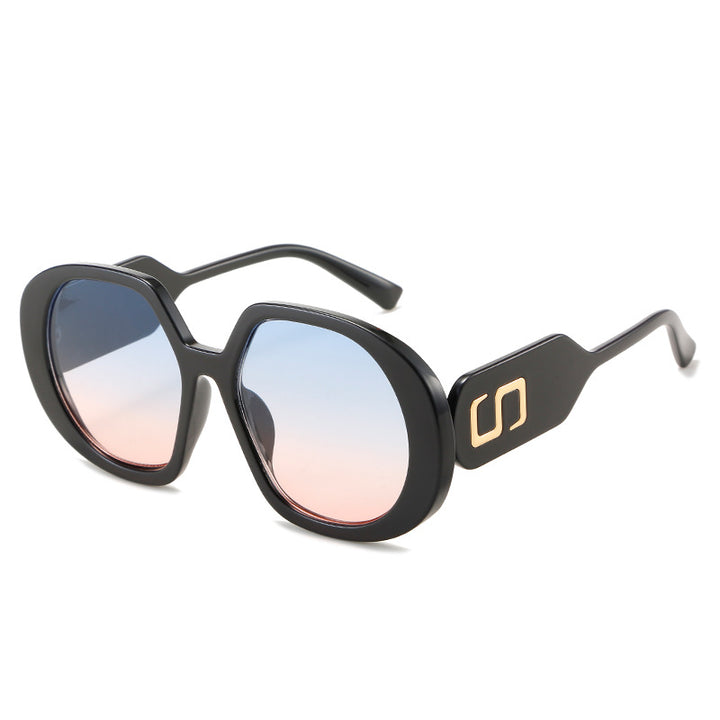 Women oversized sunglasses with distinctive frame and UV protection Stornfield