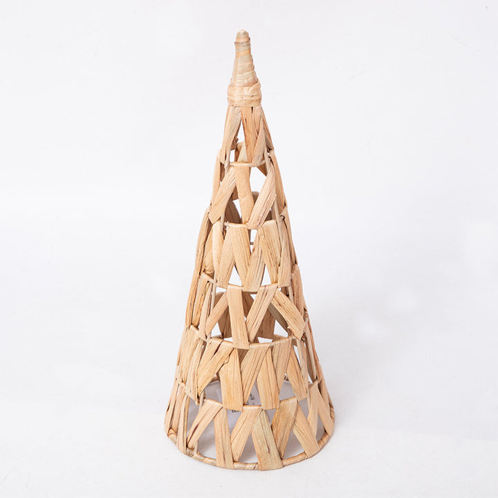 Handcrafted decorative item made from natural materials Stornfield
