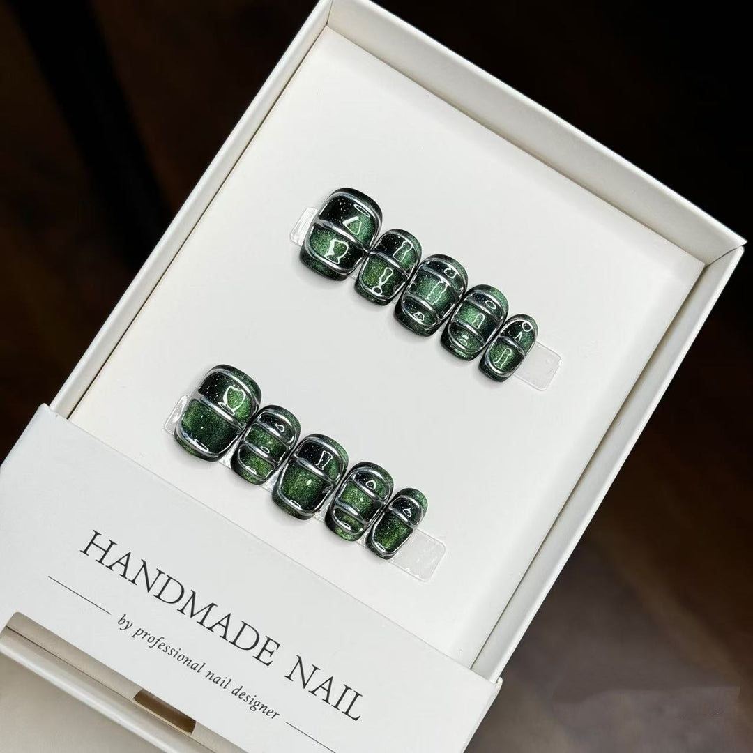 Handmade Press-On Nail Set with Unique Metallic Finish