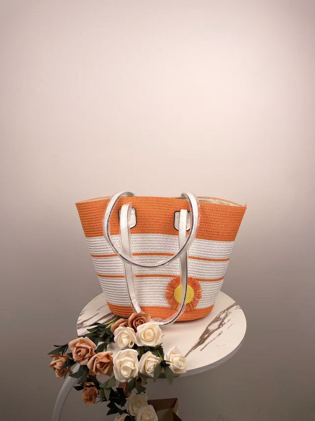 Elegant Beach Bag with Matching Sun Hat Stornfield