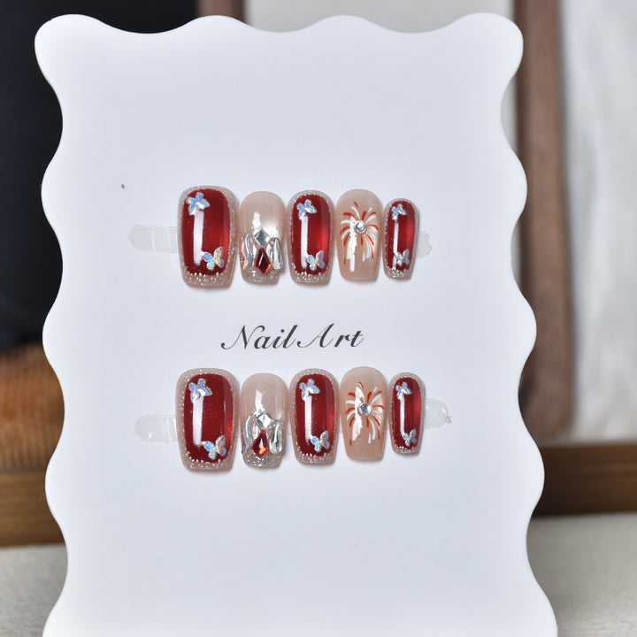 Decorative Holiday-Themed Press-On Nail Art Stornfield
