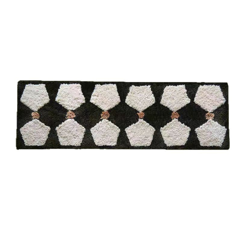 Modern Geometric Pattern Bath Mat Stornfield