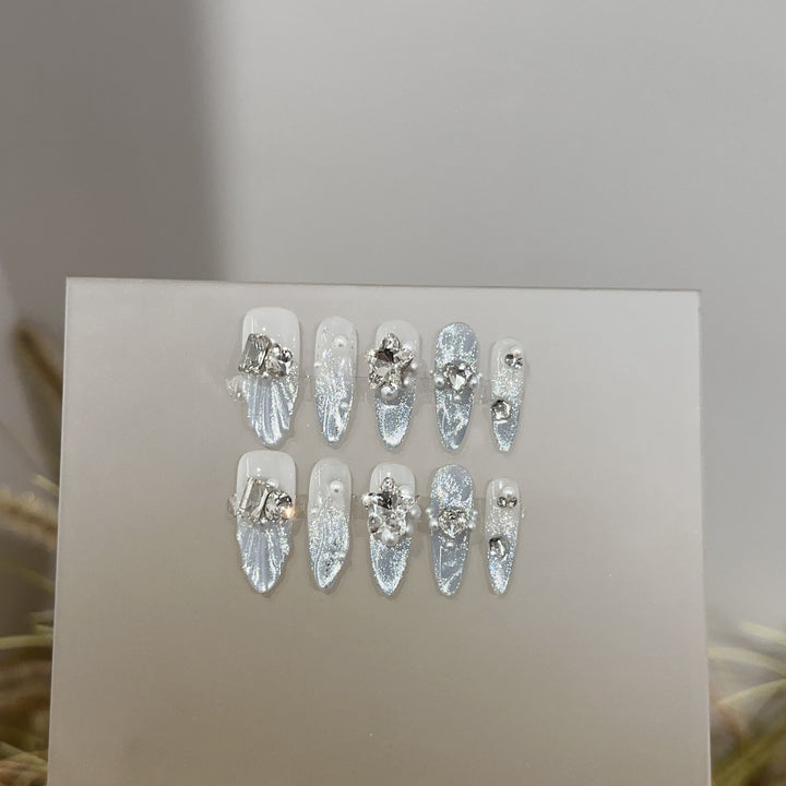 Glamorous Jewel-Accented Press-On Nail Set