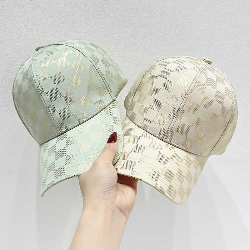 Women's Stylish Checkered Pattern Baseball Cap Stornfield