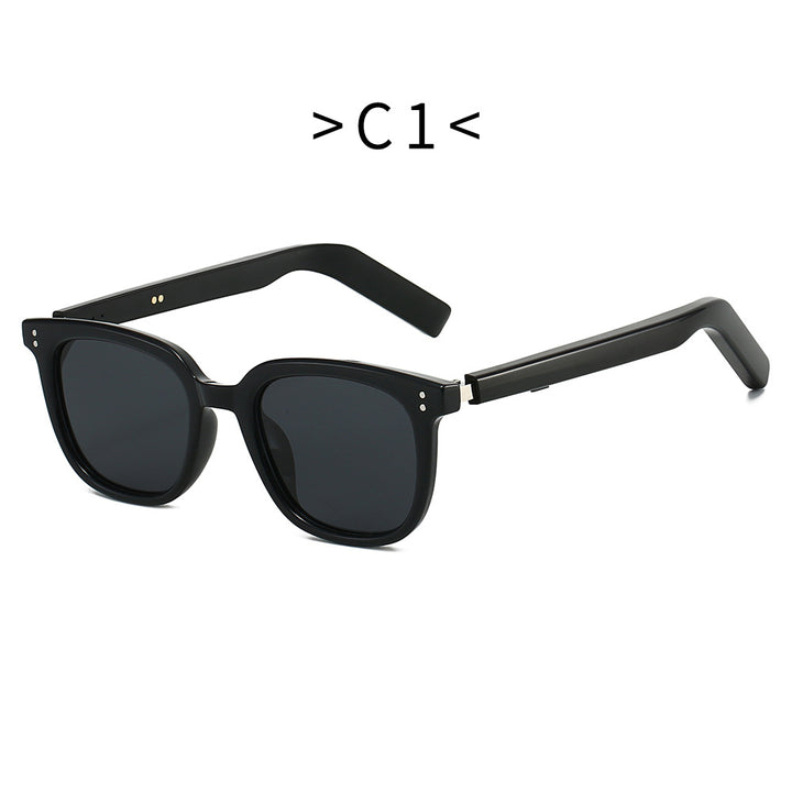 Women's sunglasses in trendy square design with polarized lenses Stornfield