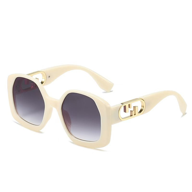 Women oversized sunglasses with extravagant geometric frame and elegant accents Stornfield