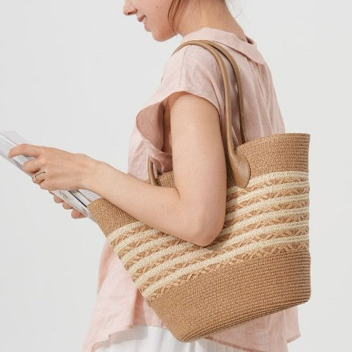 Elegant Shopping Bag Made of Woven Natural Material Stornfield