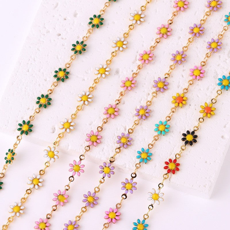 Floral Daisy Chain Necklace Stornfield
