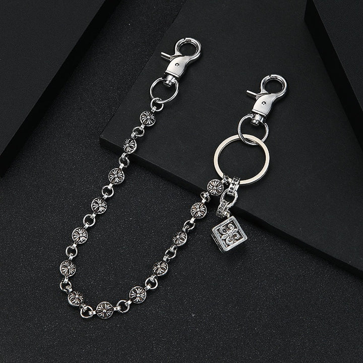Fashionable keychain with filigree chain design Stornfield