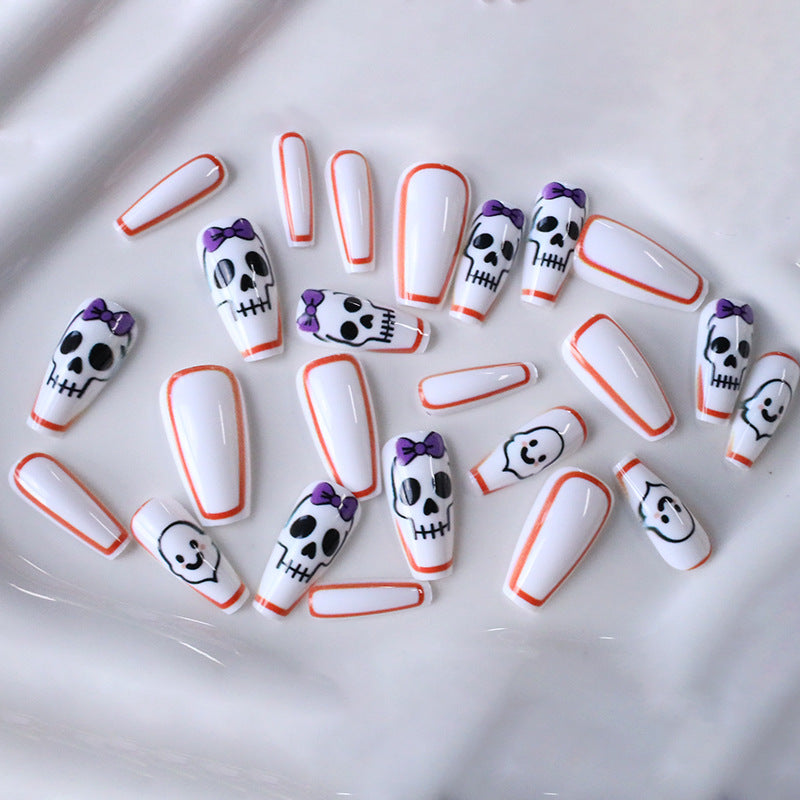 Artistic Halloween-Themed Nail Art Extensions Stornfield